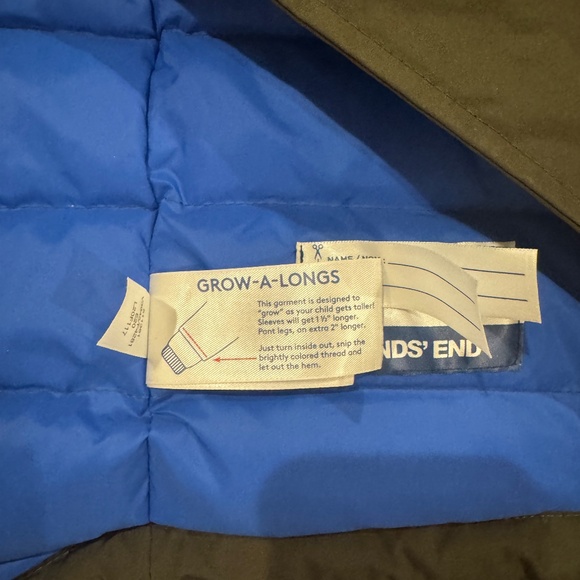 Lands End Boys Expedition Down Winter Parka - Picture 4 of 5